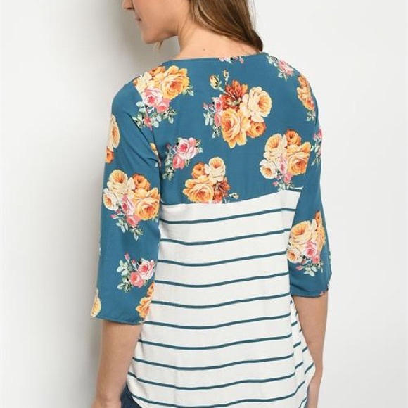 Blue Floral Striped Top - Picture 3 of 3